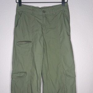 Wild Fable from Target Army Green Cargo Pants - Size XS